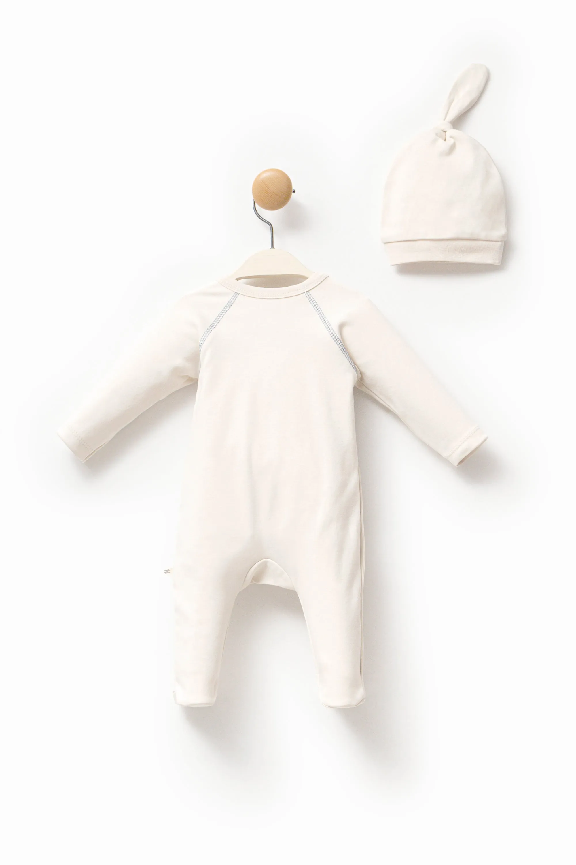Cream Hippo Graphic Babygrow & Hat