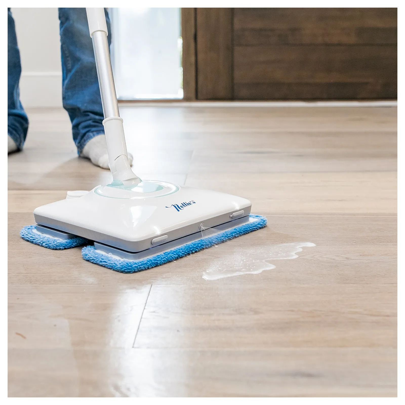 Nellie's Wow Mop Cordless, Light-Weight and Rechargeable Spray Mop for Cleaning Floors