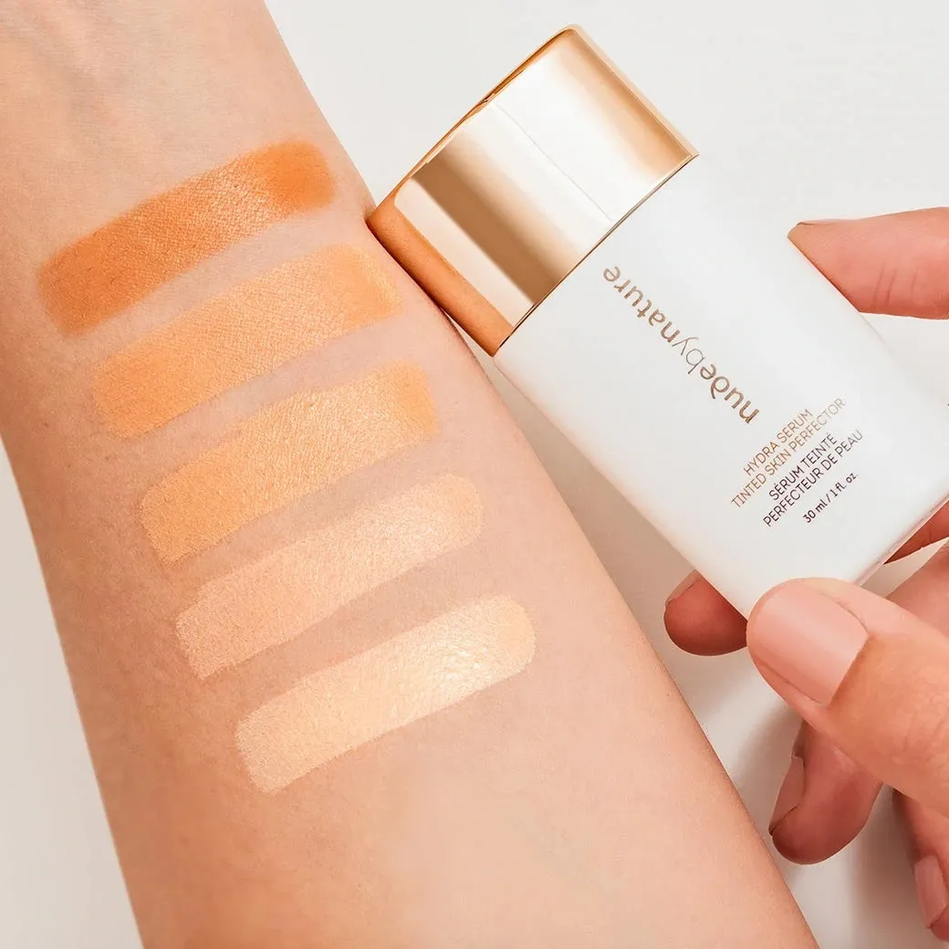 NUDE BY NATURE Hydra Serum Tinted Skin Perfector - Golden Tan #05